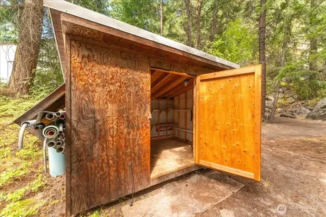 17968 Entiat River Road Entiat WA 98822
