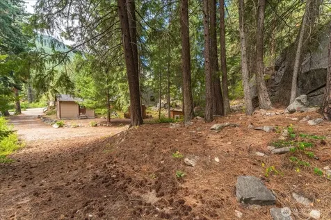 17968 Entiat River Road Entiat WA 98822