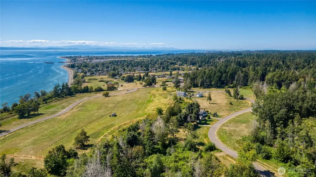 58 Seabright Loop Point Roberts WA 98281
