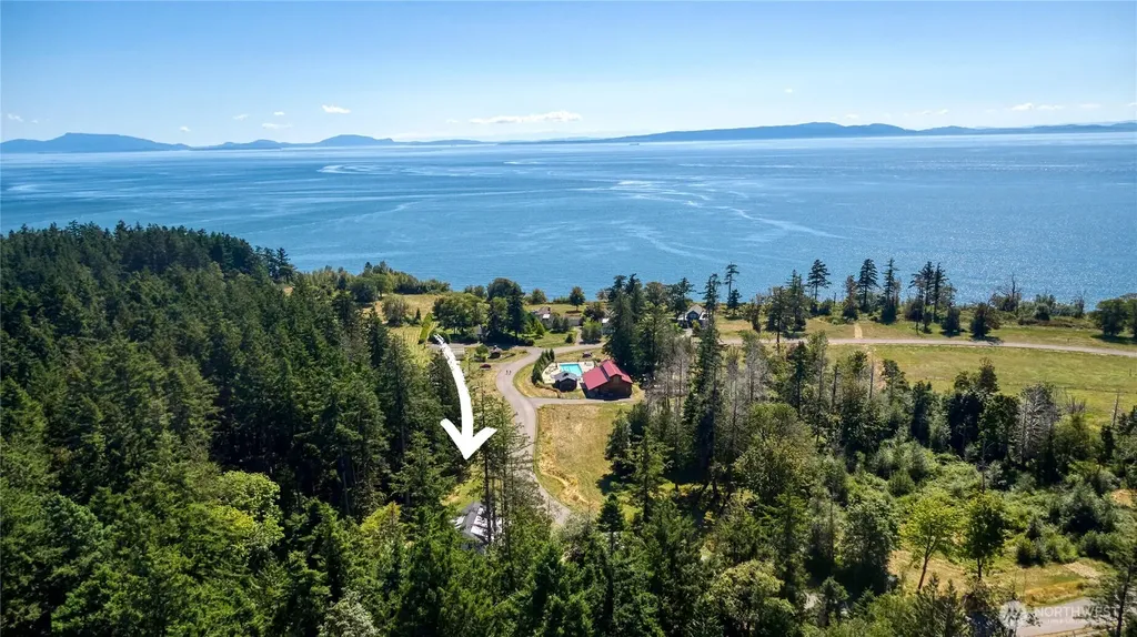 58 Seabright Loop Point Roberts WA 98281