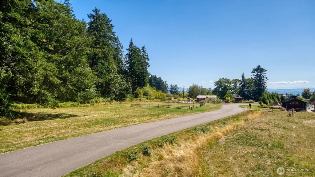 58 Seabright Loop Point Roberts WA 98281