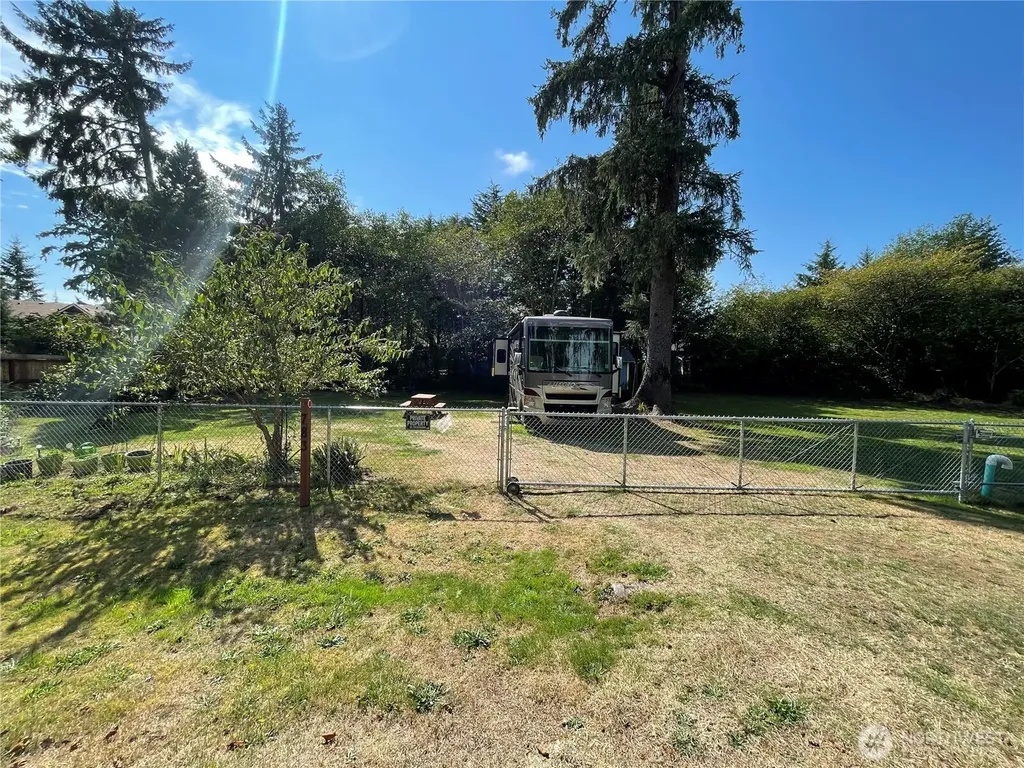 783 Evergreen Avenue SE Ocean Shores WA 98569