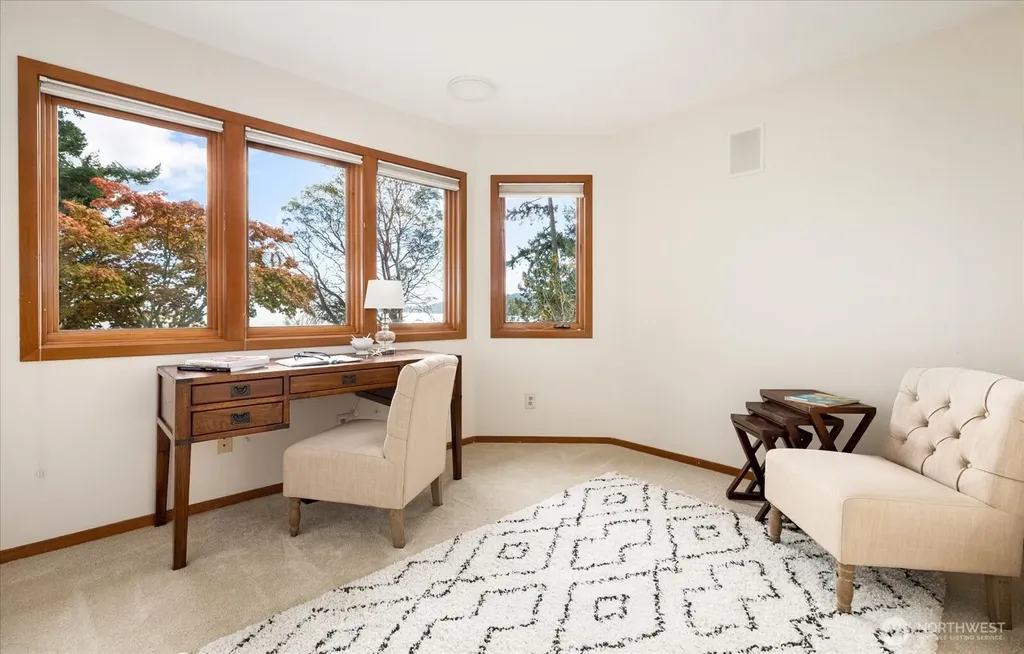 4486 Villarreal Lane Oak Harbor WA 98277
