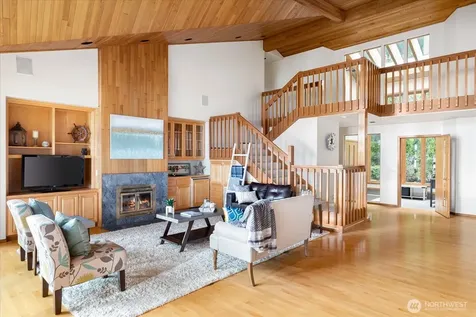 4486 Villarreal Lane Oak Harbor WA 98277
