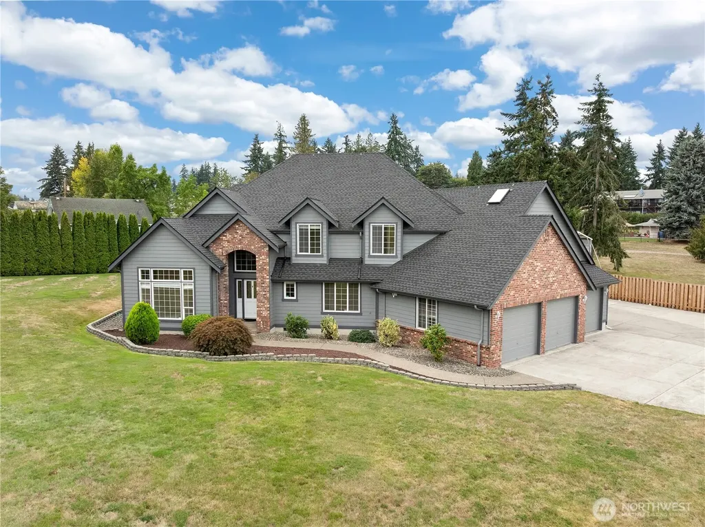 6914 86th Street E Puyallup WA 98371