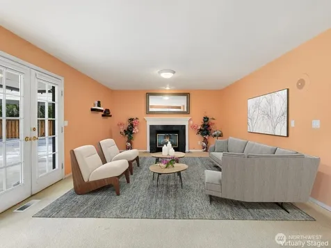 6914 86th Street E Puyallup WA 98371