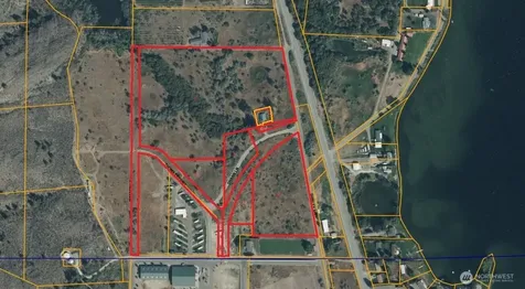17 Swann Lane Oroville WA 98844