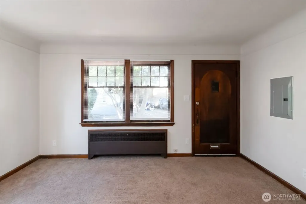 2135 4th Street Bremerton WA 98312