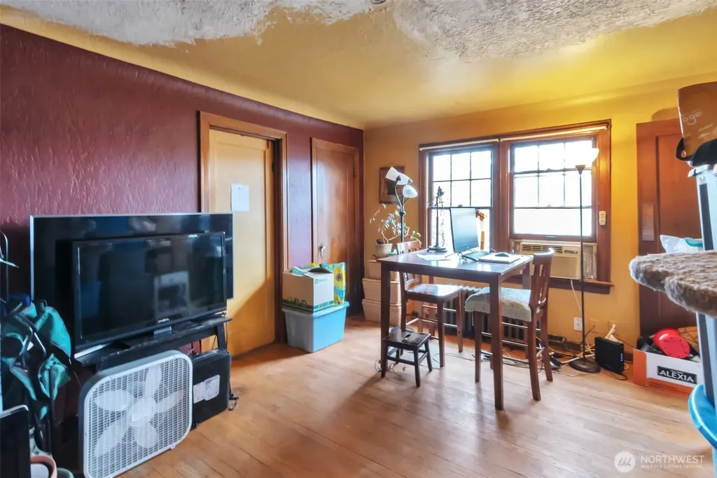 801 Veneta Avenue Bremerton WA 98337