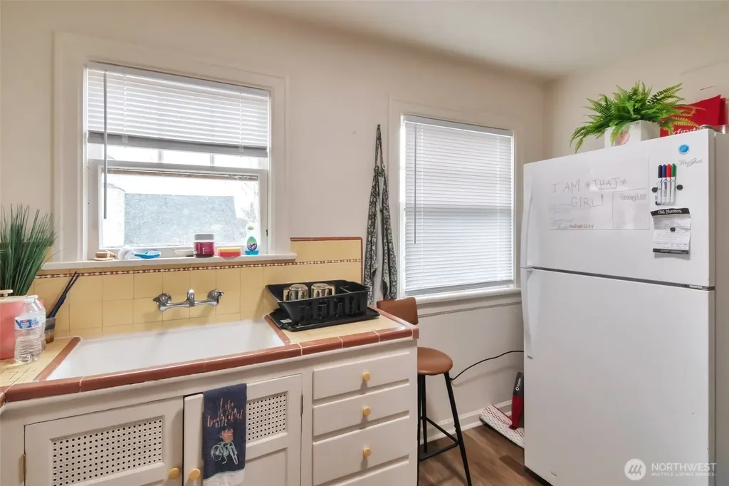 801 Veneta Avenue Bremerton WA 98337