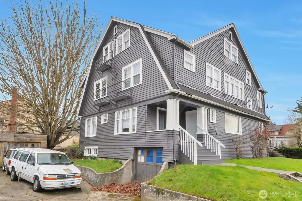 801 Veneta Avenue Bremerton WA 98337