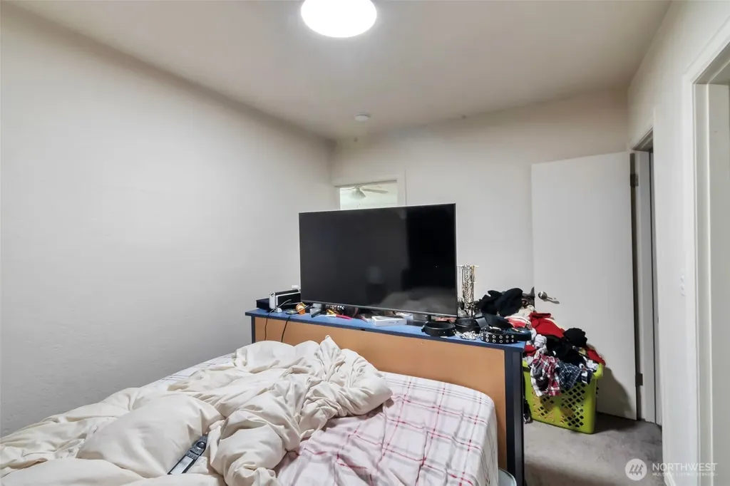 801 Veneta Avenue Bremerton WA 98337