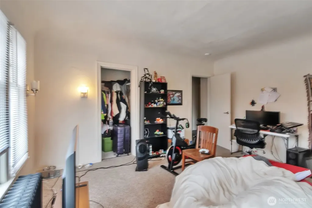 801 Veneta Avenue Bremerton WA 98337