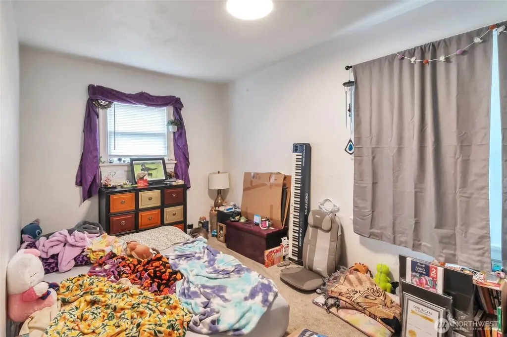 801 Veneta Avenue Bremerton WA 98337