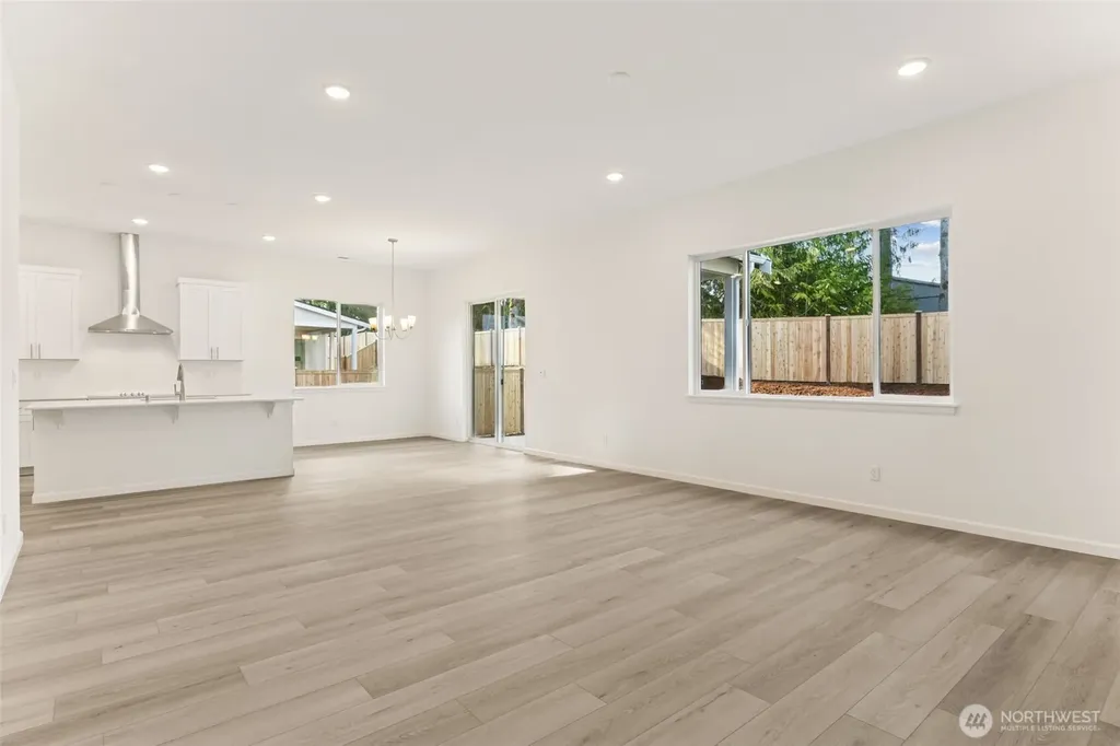 341 N 55th Street Mount Vernon WA 98273