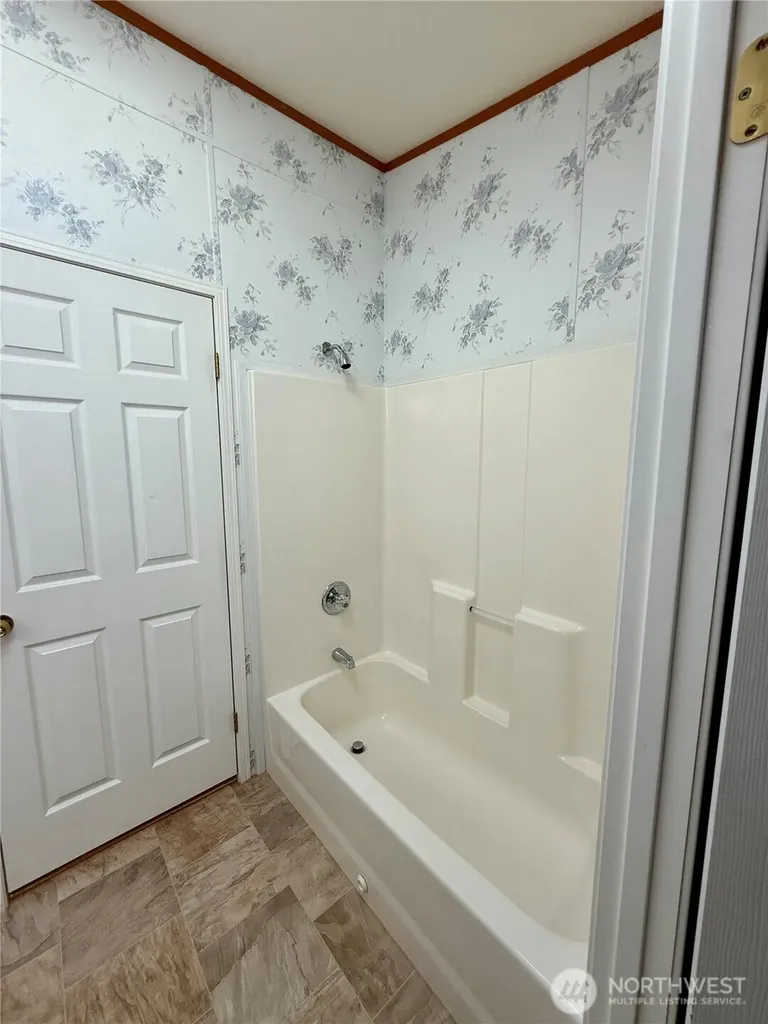 1628 Pleasant Avenue Wenatchee WA 98801