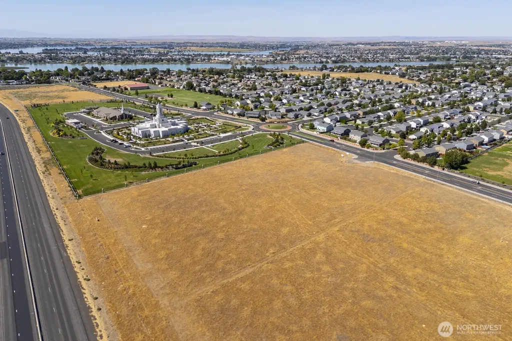 0 E Yonezawa Boulevard Moses Lake WA 98837