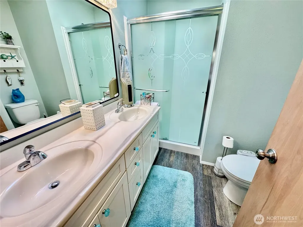 333 Canal Drive NE Ocean Shores WA 98569