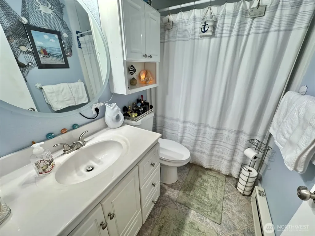 333 Canal Drive NE Ocean Shores WA 98569
