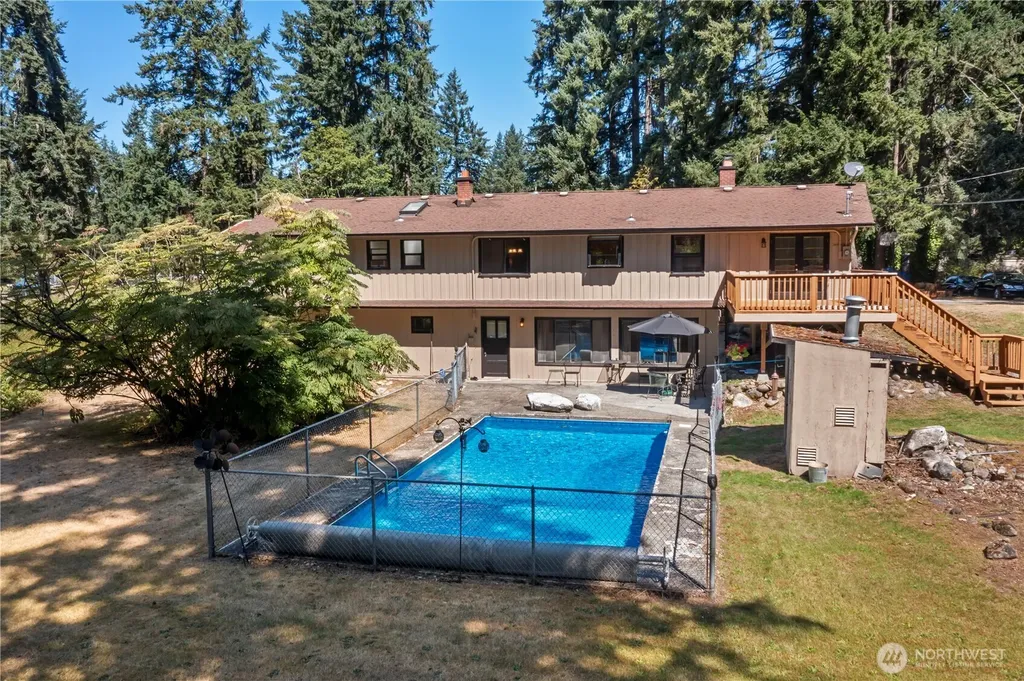 4803 Military Road E Tacoma WA 98446