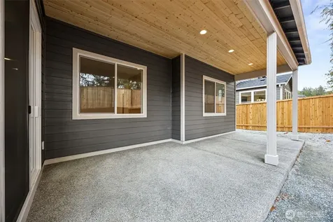 325 N 55th Street Mount Vernon WA 98273