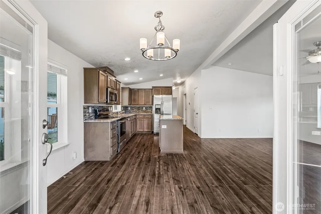 2101 S 324th Street Federal Way WA 98003