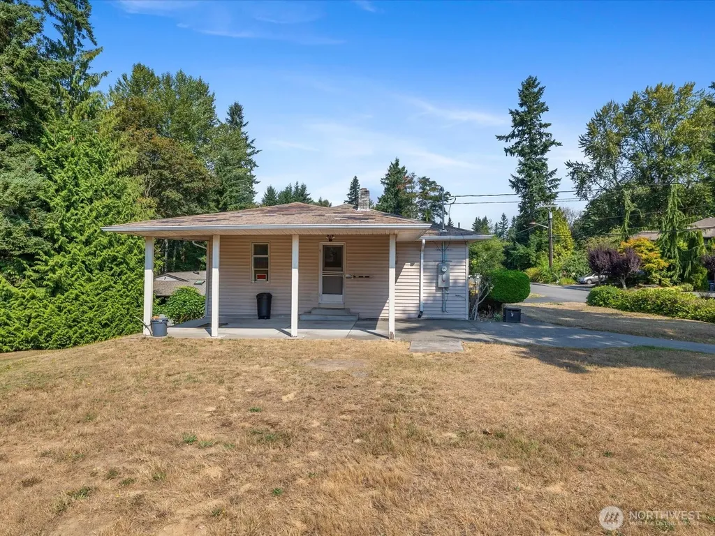15031 78th Ave NE Kenmore WA 98028