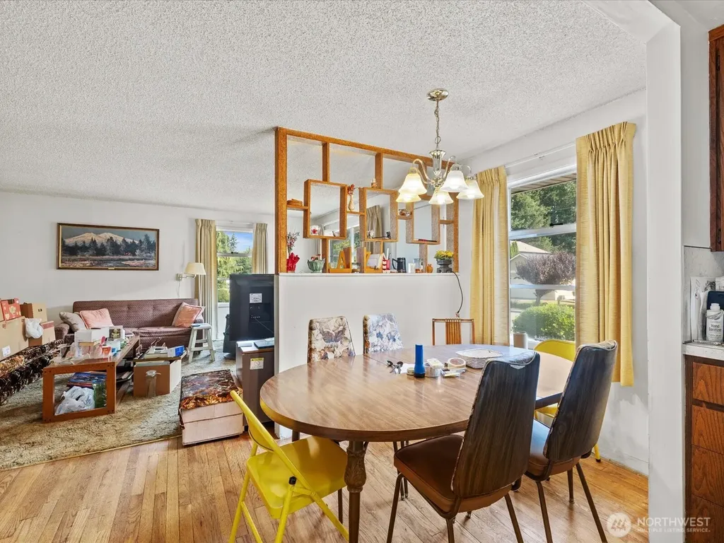 15031 78th Ave NE Kenmore WA 98028