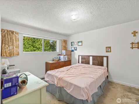 15031 78th Ave NE Kenmore WA 98028