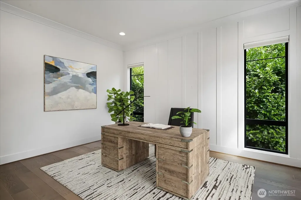10924 SE 24th Place Bellevue WA 98004