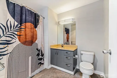 2440 Western Avenue Seattle WA 98121
