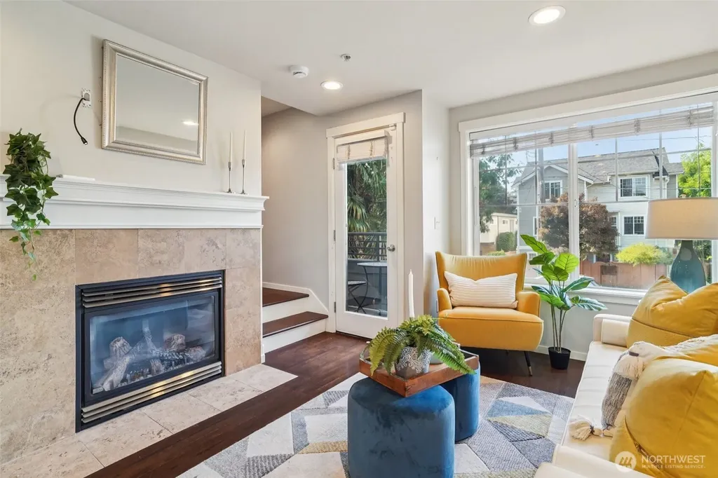 6562 5th Avenue NE Seattle WA 98115
