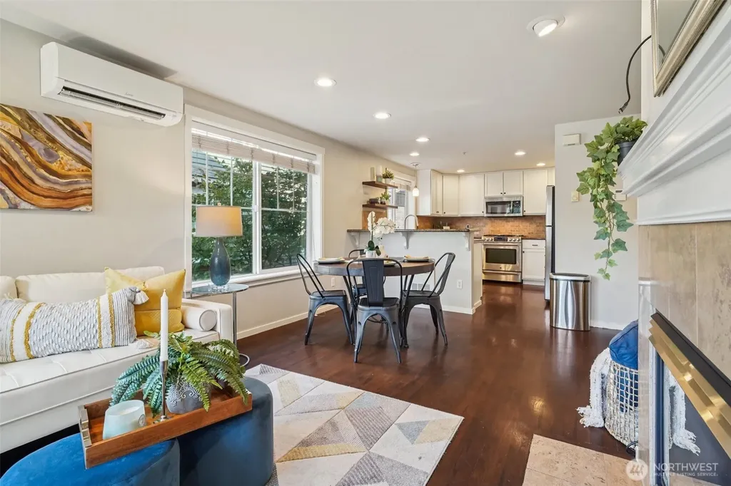 6562 5th Avenue NE Seattle WA 98115