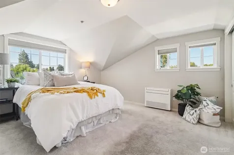 6562 5th Avenue NE Seattle WA 98115