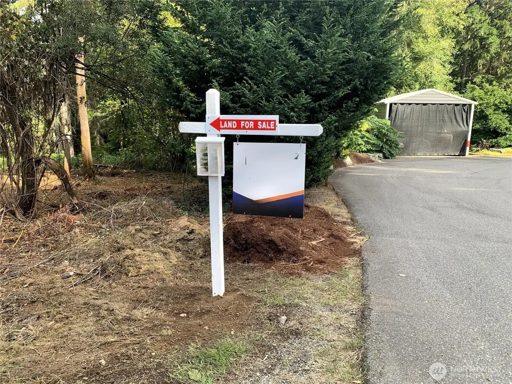 1239 Nooksack Drive Fox Island WA 98333