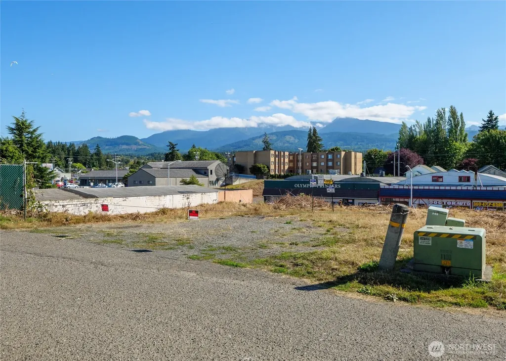 999 E 1st Street Port Angeles WA 98362