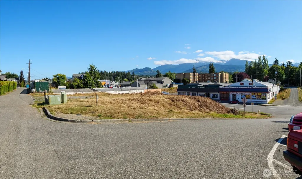 999 E 1st Street Port Angeles WA 98362