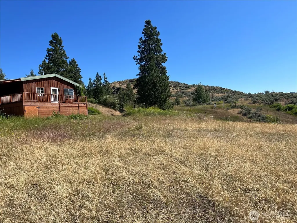 113 Eagles Bluff Road Oroville WA 98844
