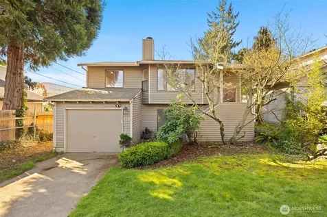 917 N 100th Street Seattle WA 98133