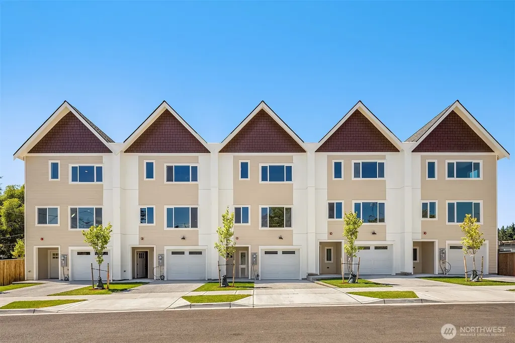 6614 52nd Avenue W Tacoma WA 98467