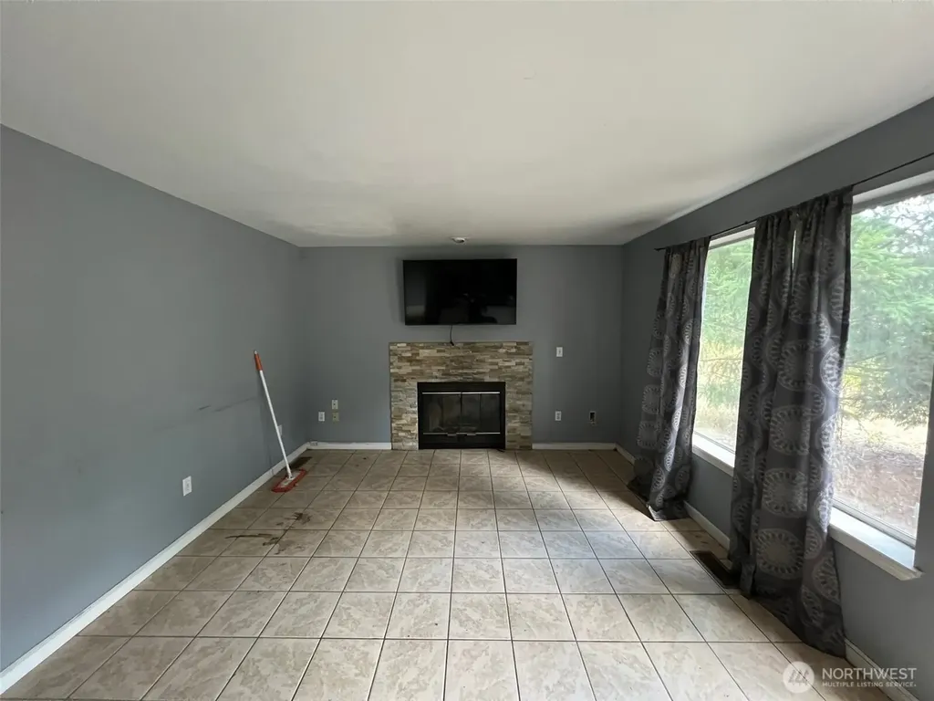 24312 34th Avenue Ct E Spanaway WA 98387