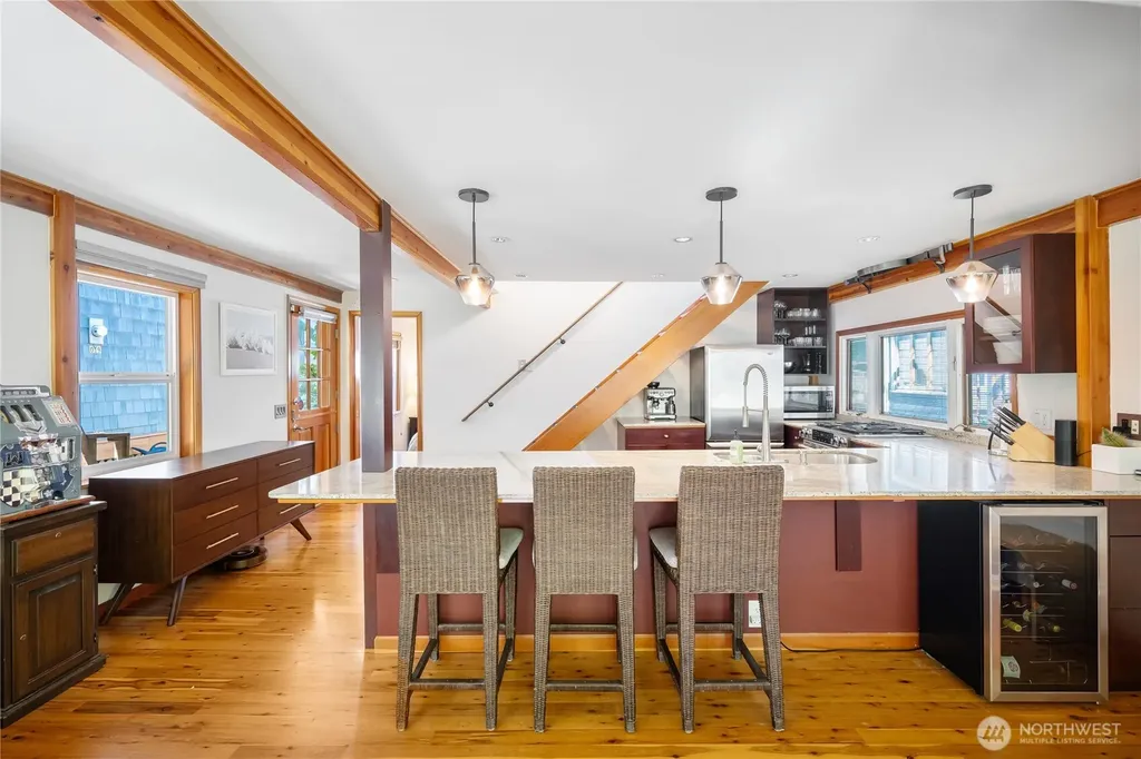 2766 Westlake Avenue N Seattle WA 98109