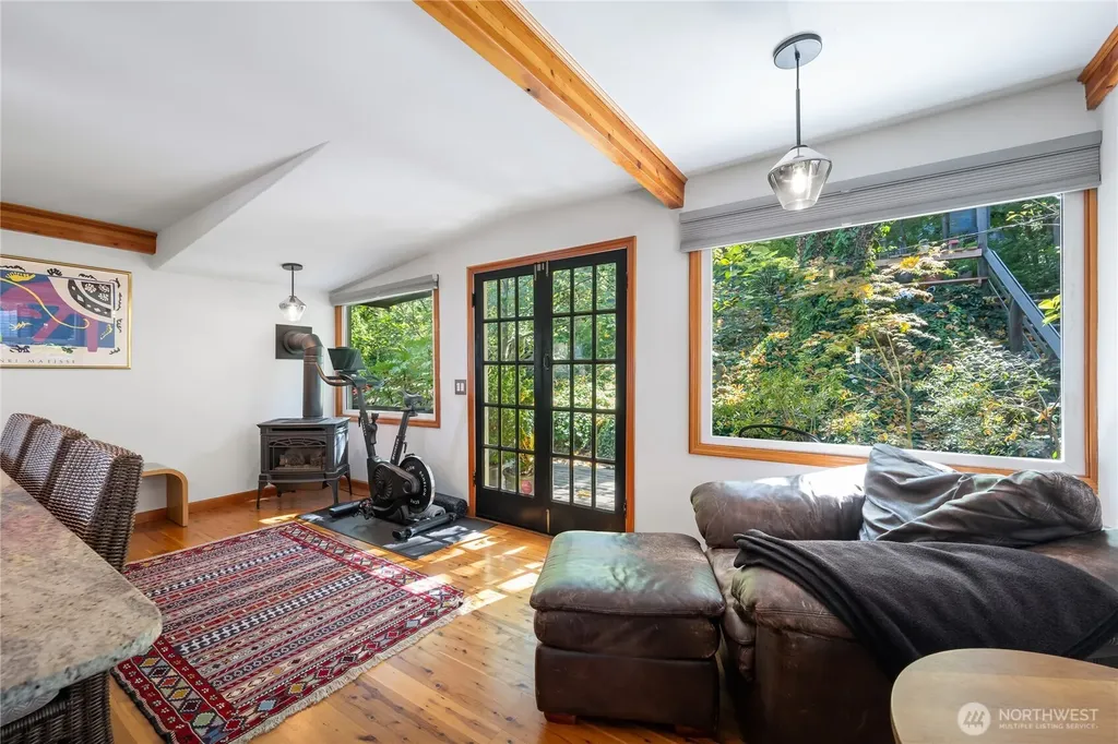2766 Westlake Avenue N Seattle WA 98109