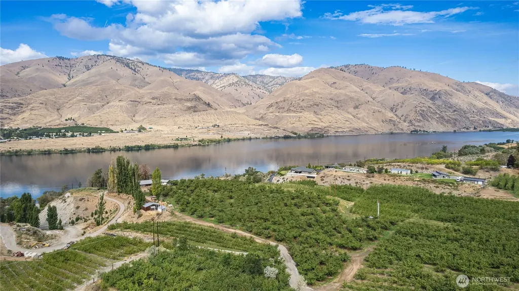 13512 Us Highway 2 East Wenatchee WA 98802