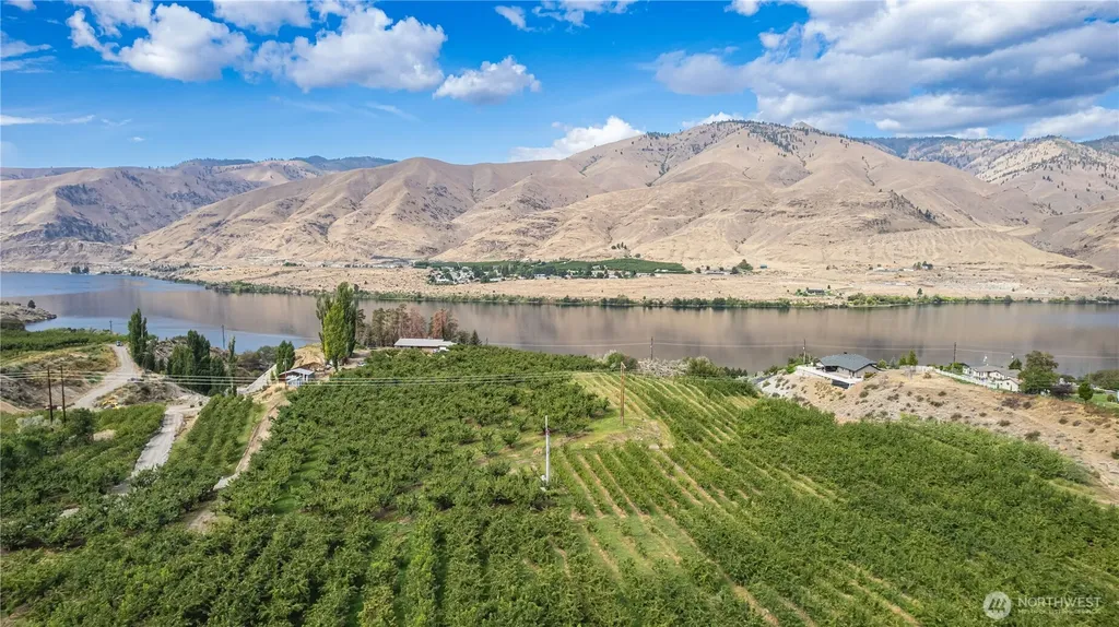 13512 Us Highway 2 East Wenatchee WA 98802