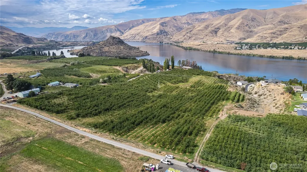 13512 Us Highway 2 East Wenatchee WA 98802