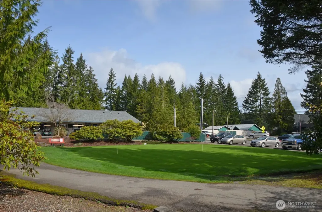 31 E Tintagel Place Shelton WA 98584