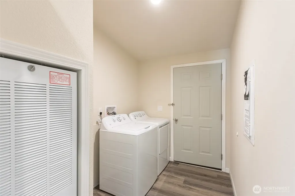 883 N Rock Rose Avenue Sequim WA 98382
