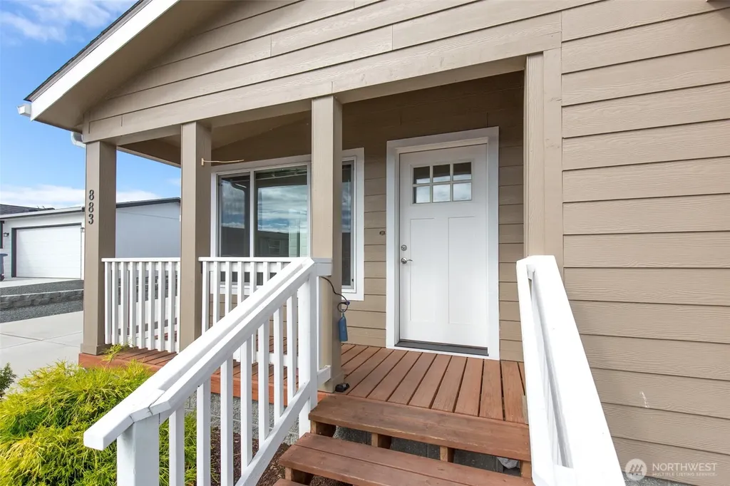 883 N Rock Rose Avenue Sequim WA 98382