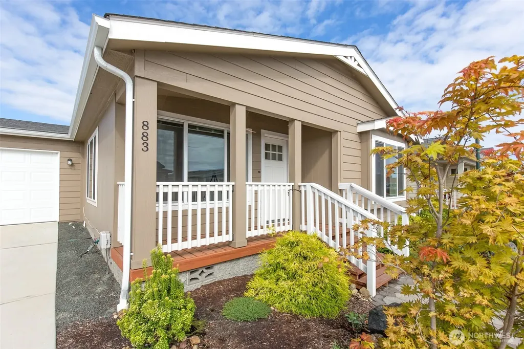 883 N Rock Rose Avenue Sequim WA 98382